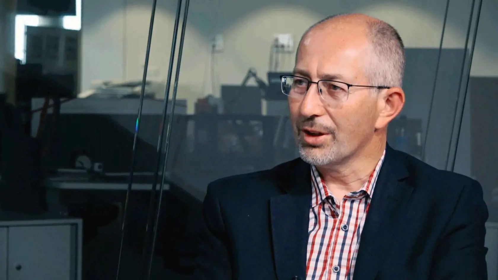 NAJPRAVIDELNEJŠIE
Poslanec za OĽaNO Peter Kremský
posiela do Fondu vzájomnej
pomoci peniaze takmer každý
mesiac. Zapojili sa aj iní
politici či bežní ľudia.