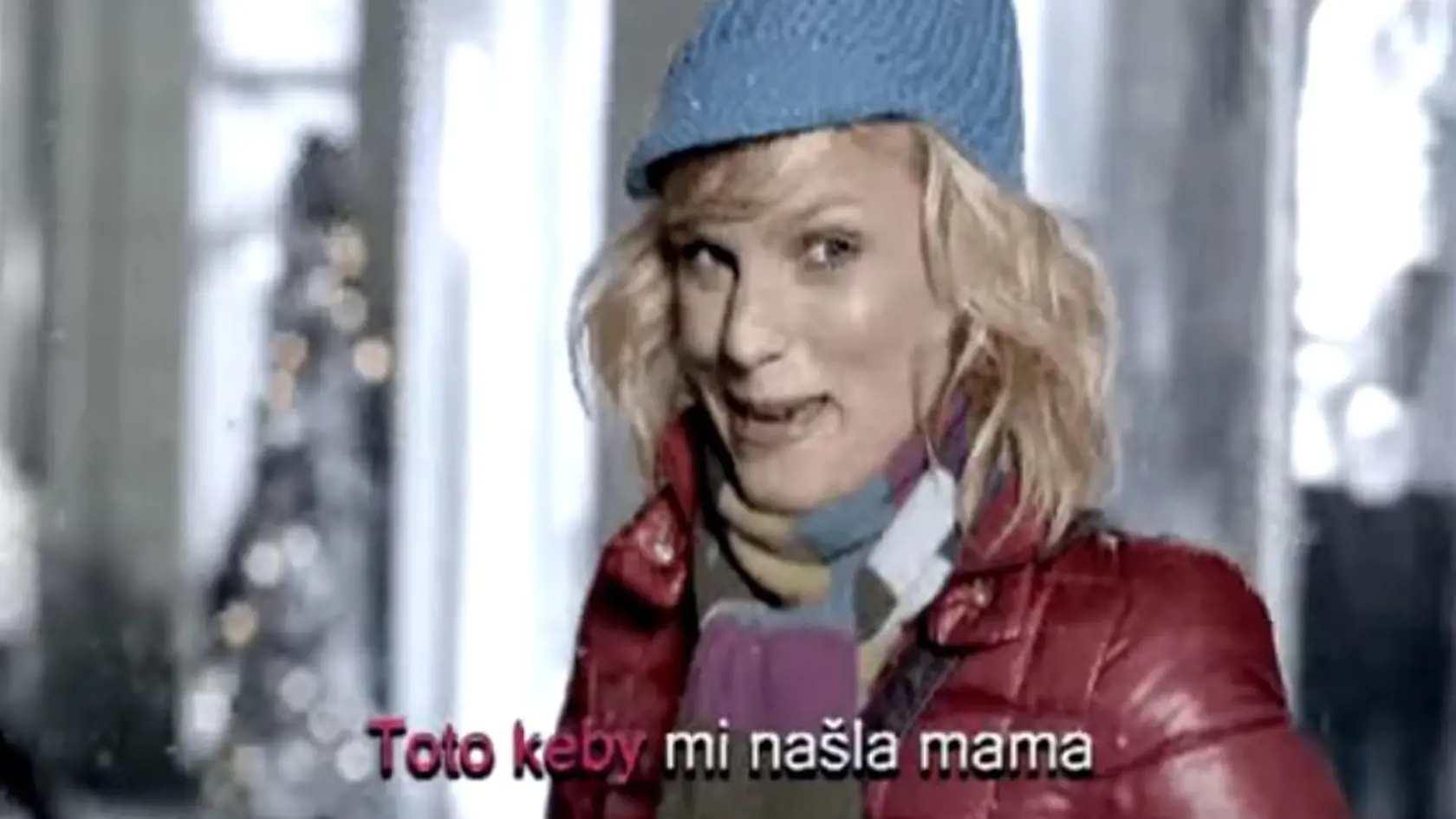 Linda Wágnerová v reklame na mobilného operátora.
