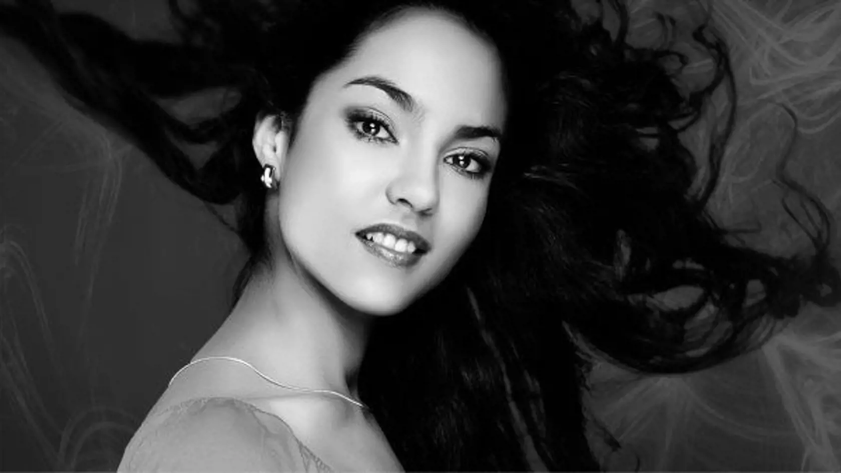 Minulosť: Ako finalistka Miss Universe SR 2010 Alžbeta Ferencová.