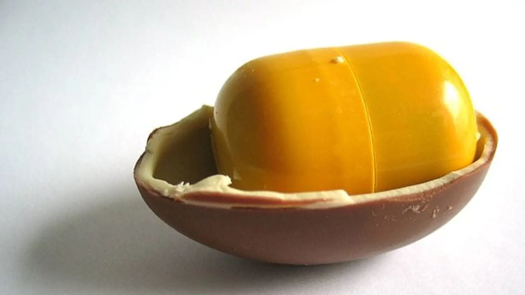 Kinder Surprise je obľúbenou maškrtou detí i dospelých.