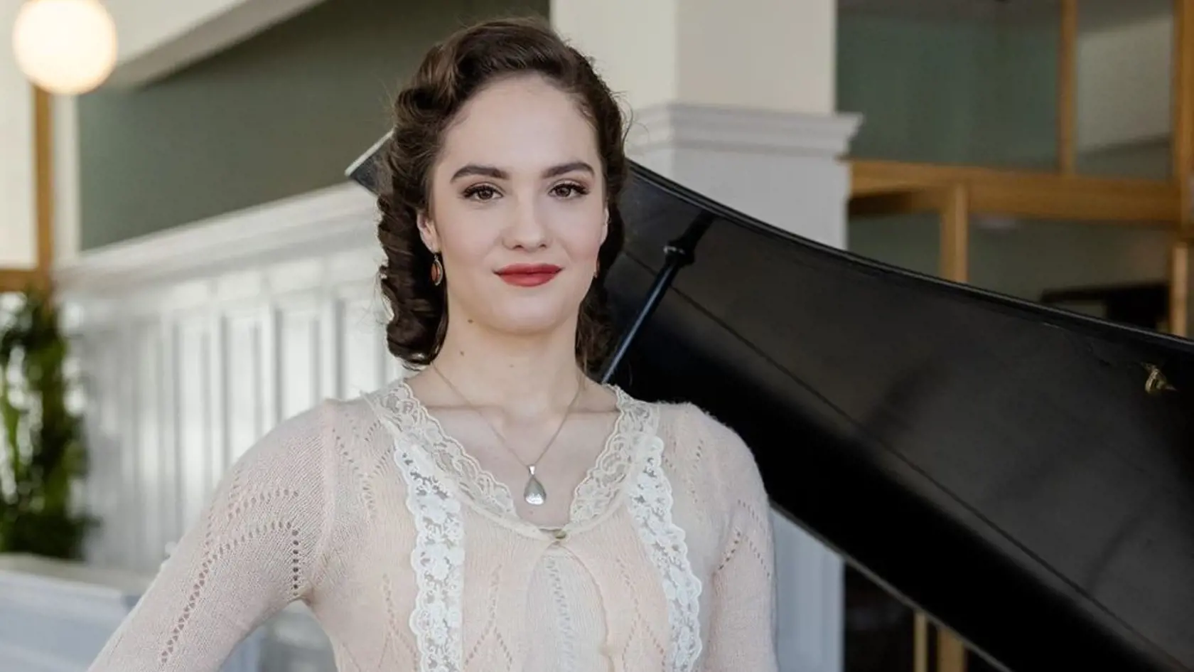 Chiara ako naivná Gréta v seriáli Dunaj, k vašim službám.