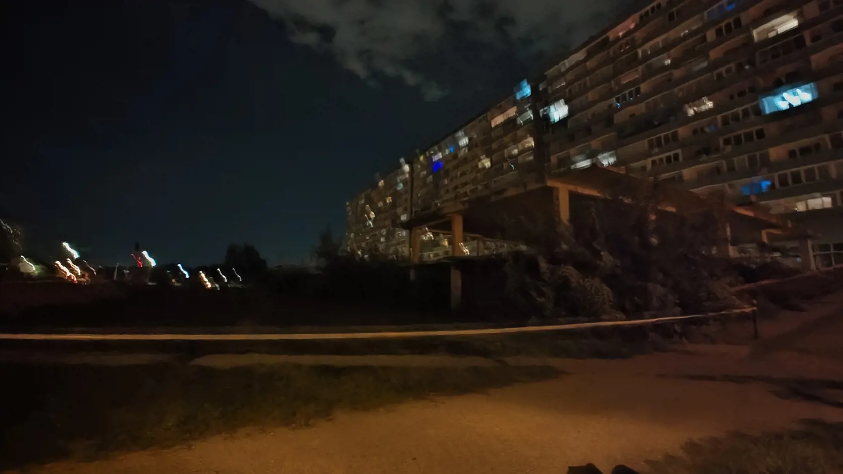 V bratislavskej mestskej časti Petržalka našli mŕtveho muža s bodnou ranou v oblasti hrudníka.