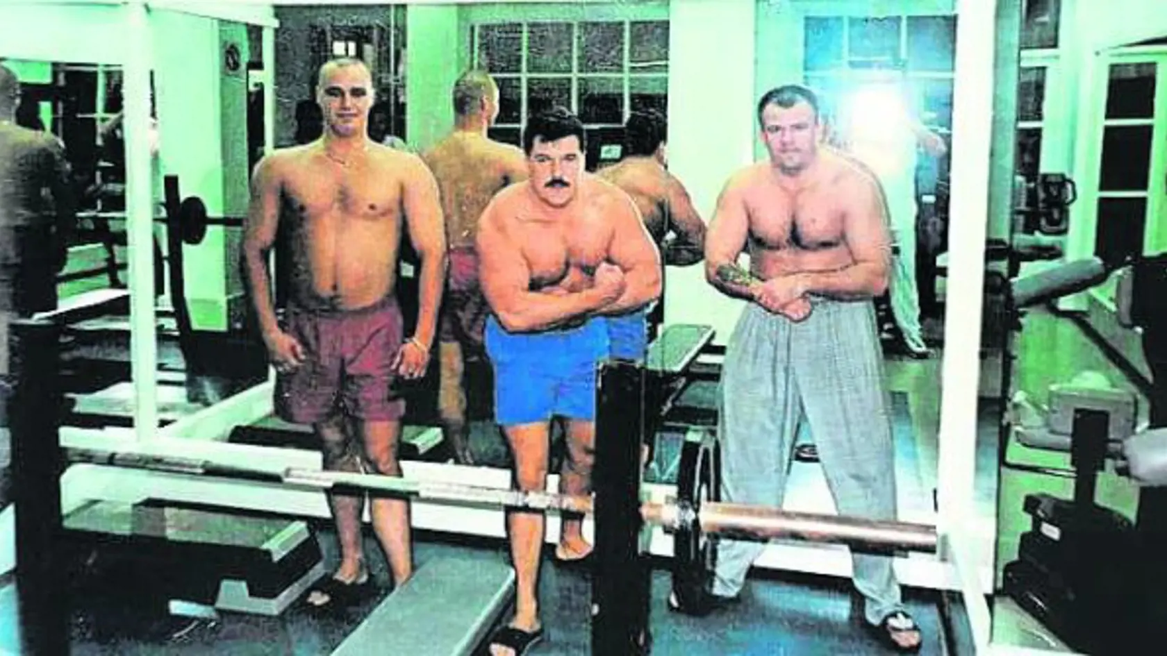 Mikuláš Černák sa rád predvádzal. Lenže je pravda, že cvičí aj za mrežami.