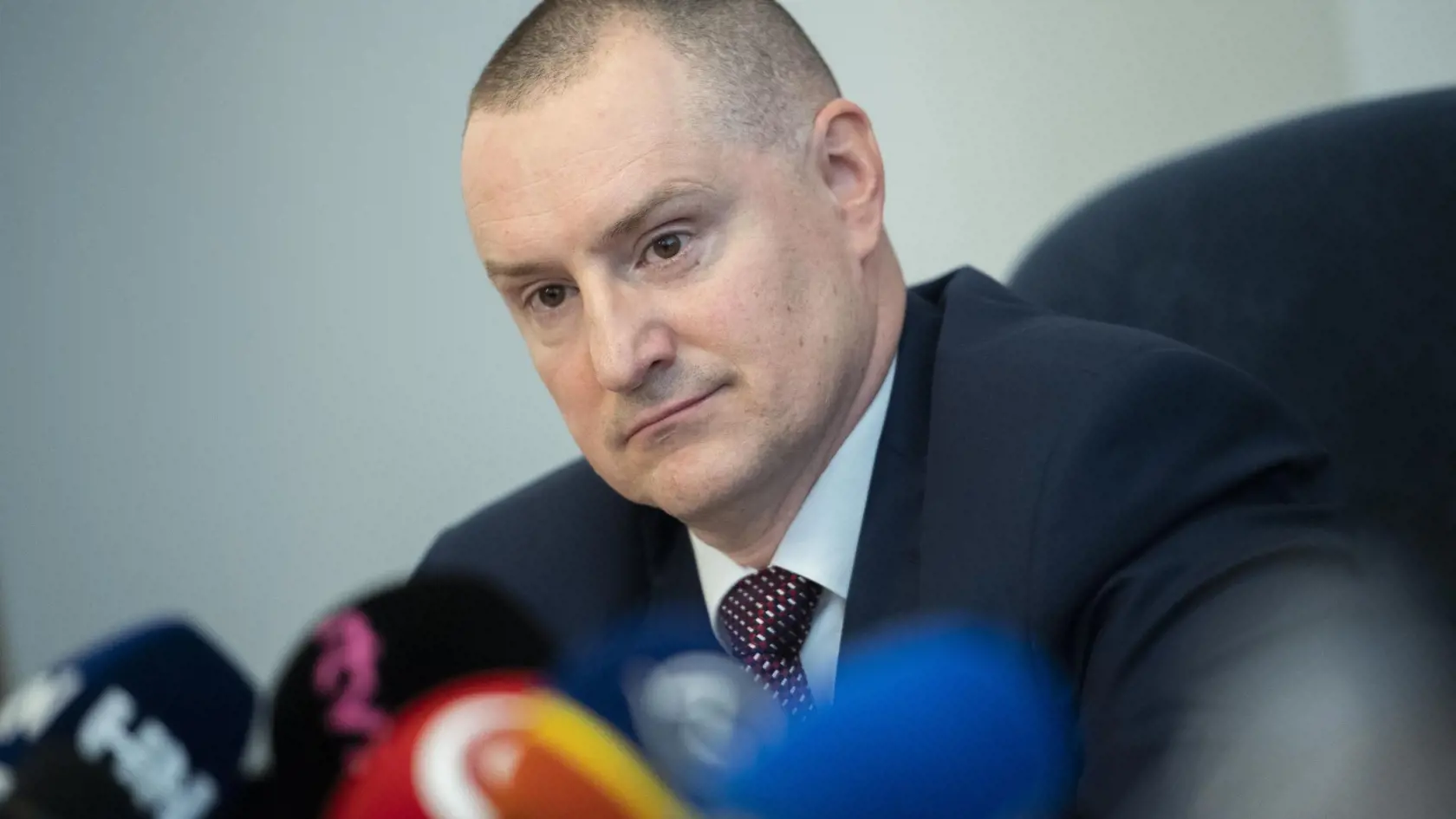 Peter Šufliarsky pôsobil ako štátny žalobca v mnohých závažných prípadoch a minimálne dvaja obvinení z vraždy Kuciaka plánovali aj jeho vraždu. 