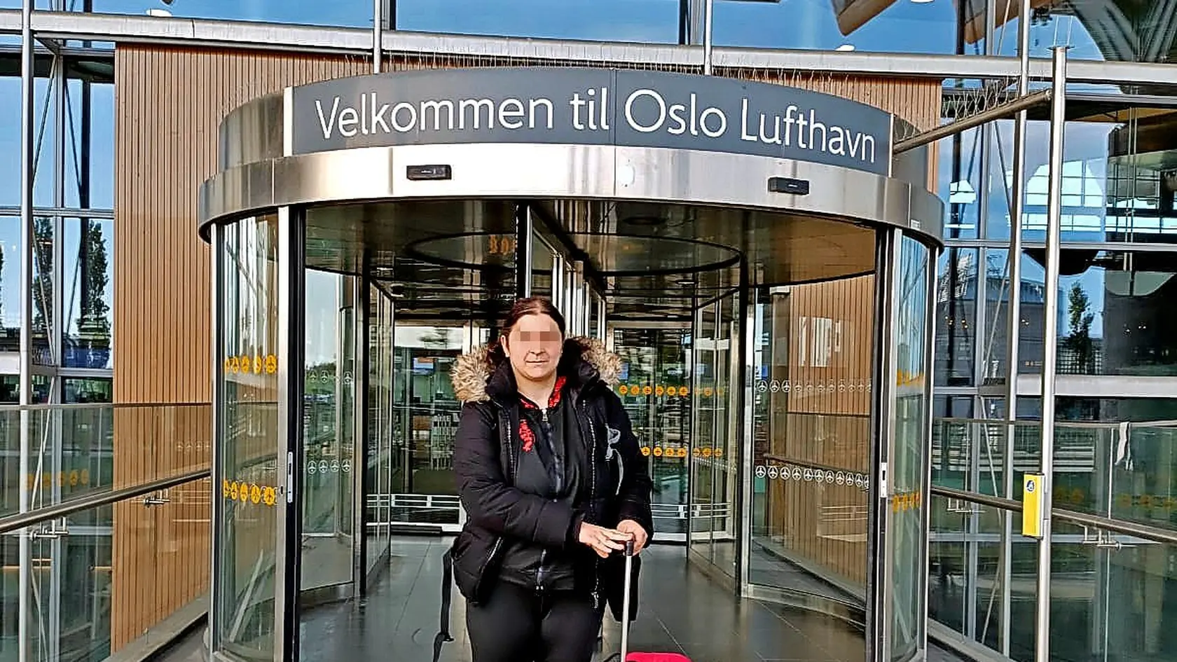 Karin sa na vlastné náklady musela vrátiť na Slovensko.