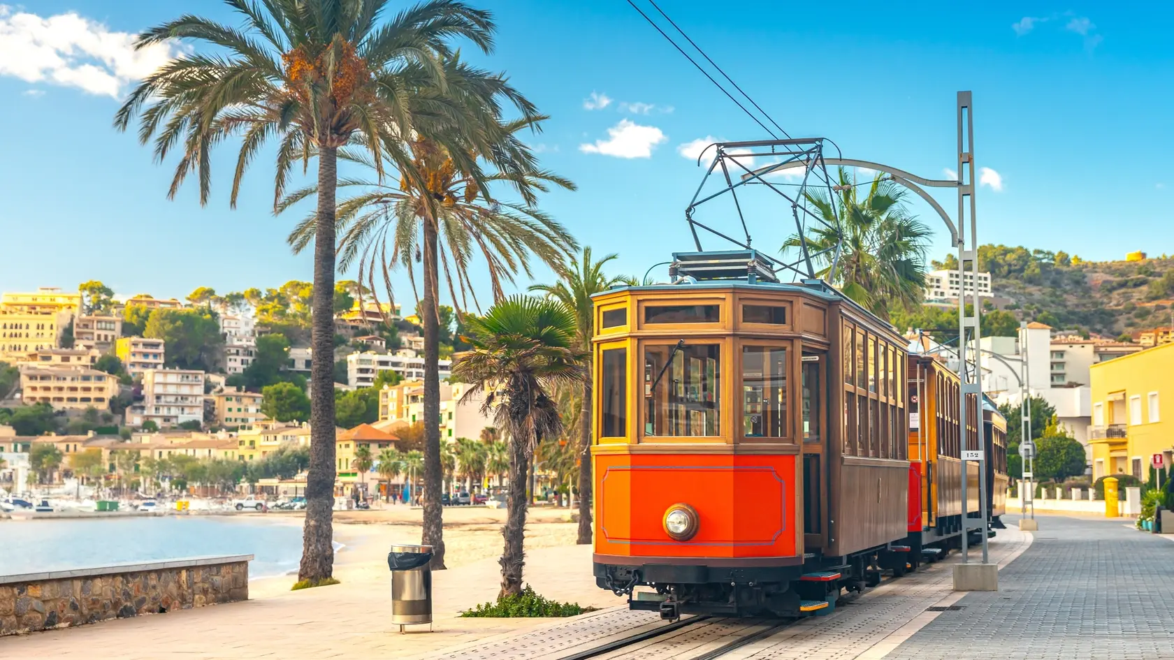 Historická eletrička v Port de Soller na Malorke.
