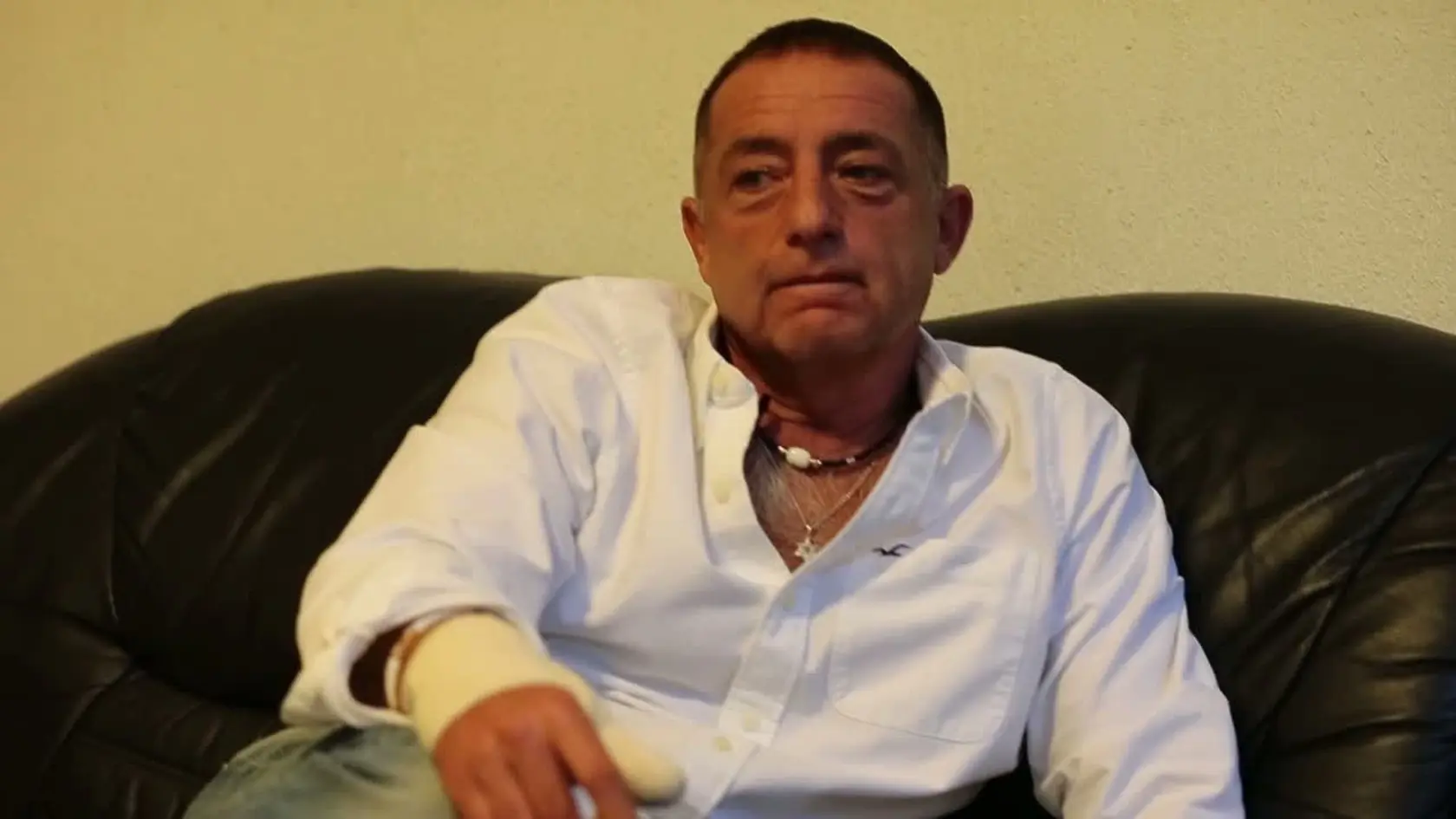 Fedor Flašík nabonzoval na svoju ženu:
Pri Monči som dobrovoľne pod papučou!