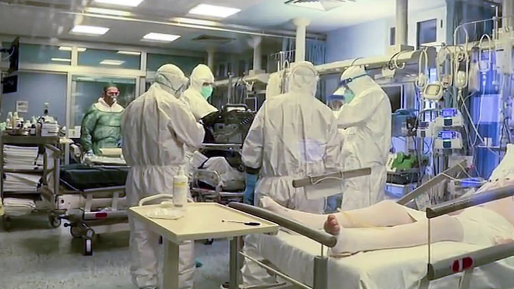 V taliansku mali na jar nemocnice preplnené pacientmi s koronavírusom.