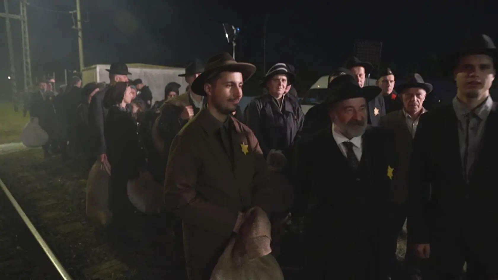 Dunaj, k vašim službám. Takto to vyzerá v zákulisí natáčania hrôzostrašných scén.