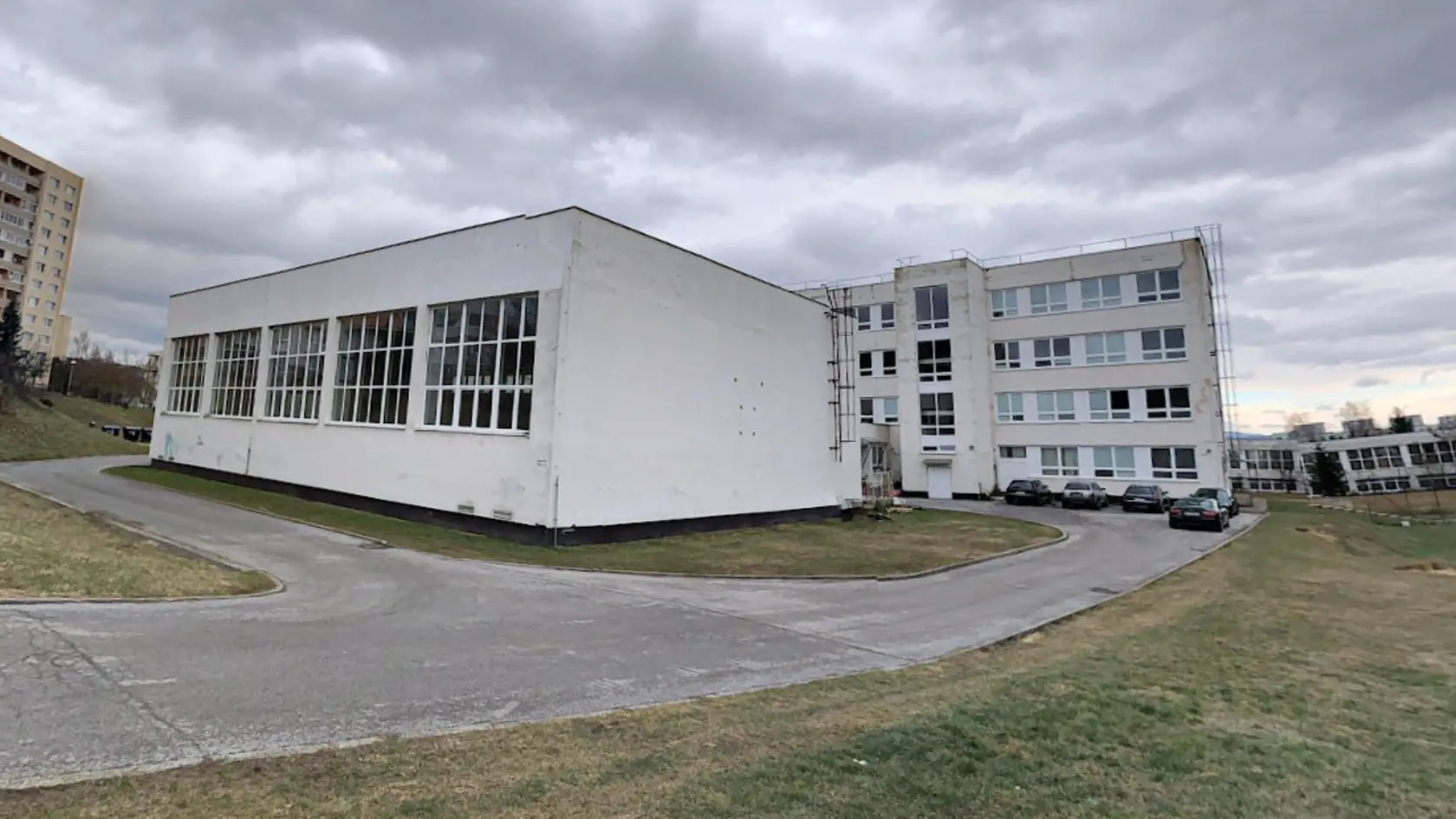 K prípadu došlo na ZŠ Pieninská na banskobystrickom sídlisku Sásová.