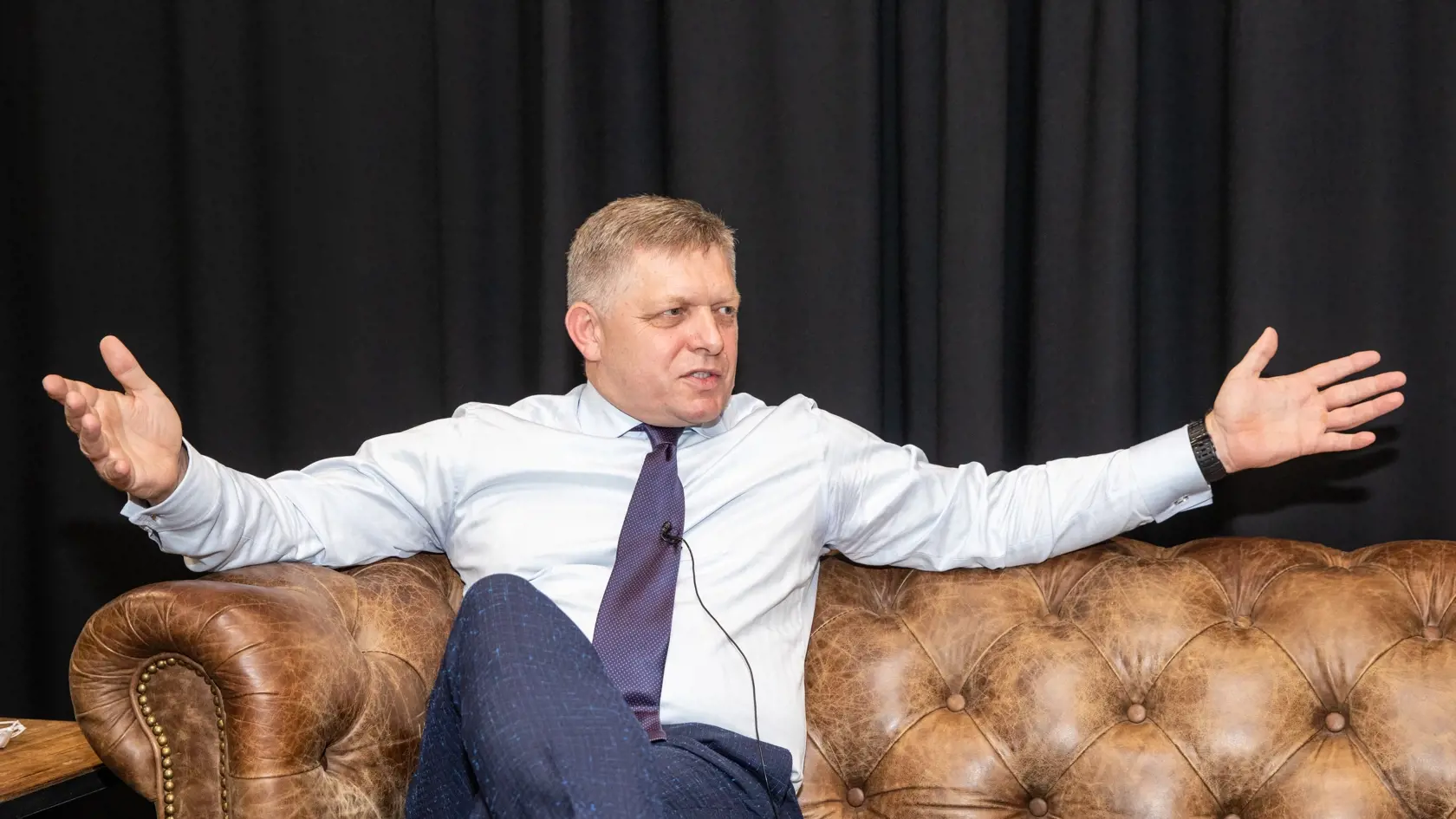 Na snímke je bývalý Predseda vlády Slovenskej republiky a predseda ľavicovej politickej strany SMER-sociálna demokracia Robert Fico.