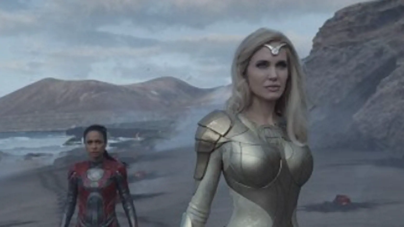 Angelina Jolie vo filme Eternals.