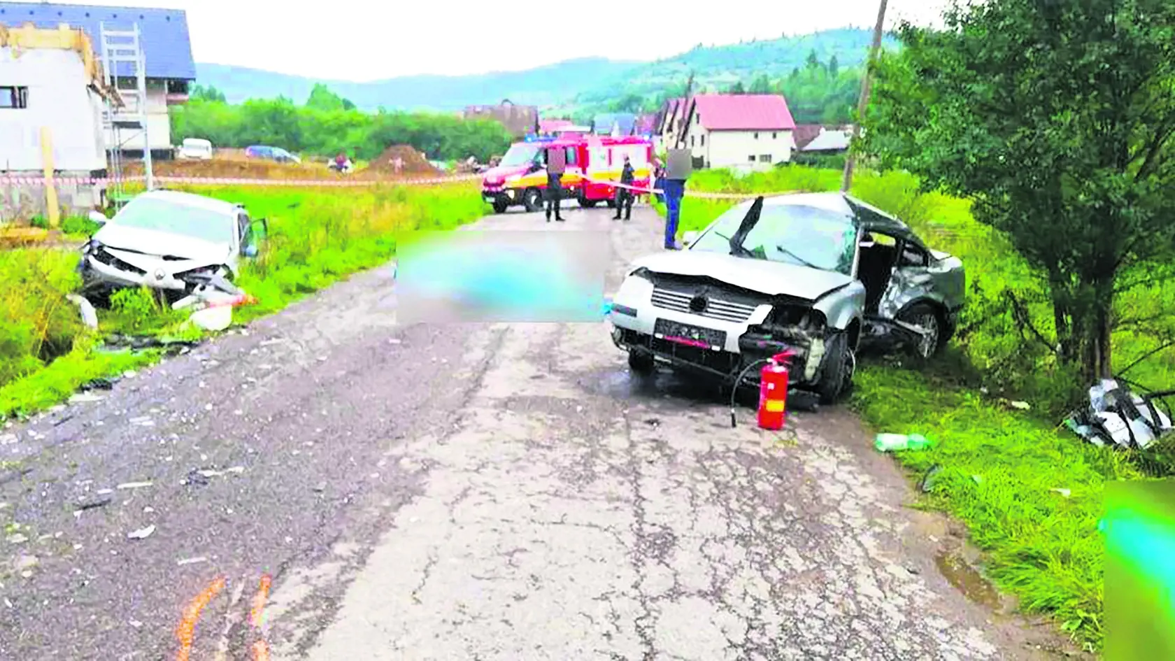Mladý neskúsený vodič mal ísť rýchlosťou až 130 kilometrov za hodinu. Autonehodu neprežili ďalší traja tínedžeri.