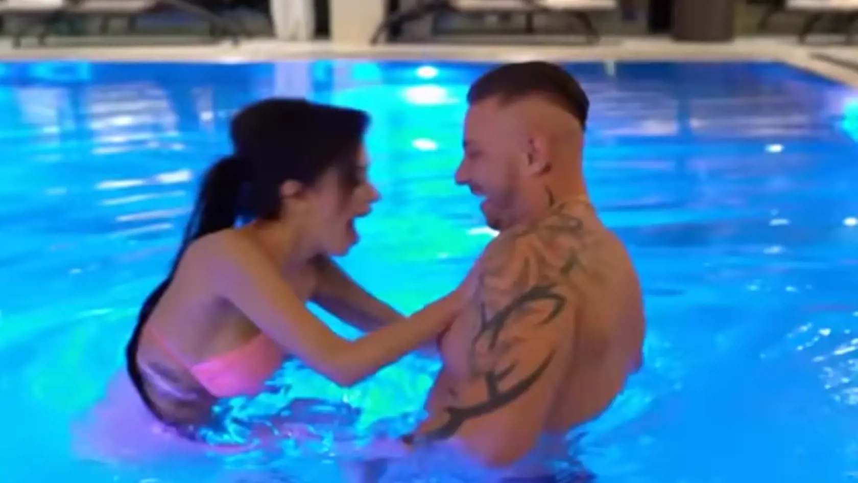 Braňo zo šou Svadba na prvý pohľad sa pred 2 rokmi pokúšal nájsť si frajerku v šou Take Me Out. Rande s obdarenou Simonou však skončilo fiaskom.