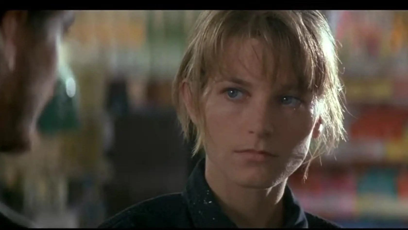 Bridget má za sebou hviezdnu kariéru, ktorú predčasne ukončila.
Vo filme Zabijak