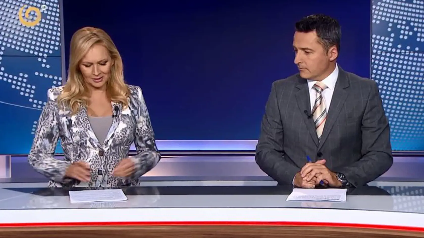 Jojkárka Adriana Kmotríková sa pomýlila a následne neudržala svoj smiech v priamom prenose. 