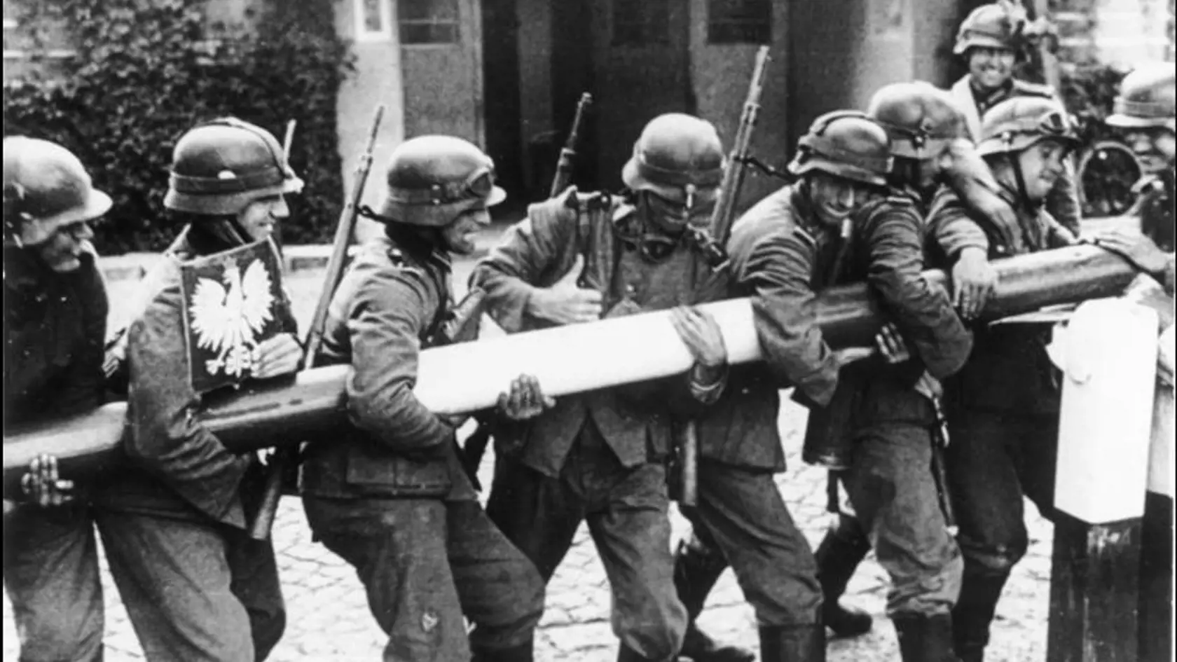 Napadnutie poľska 1.septembra 1939 Nemcami.