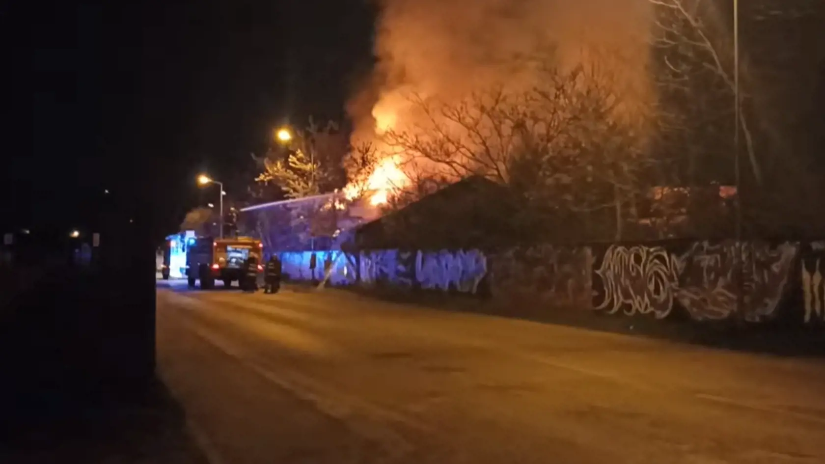V bratislavskej Rači horela budova bývalého Matadoru.