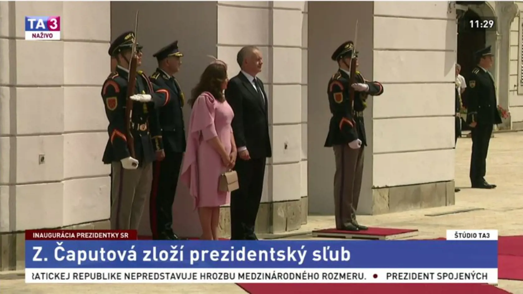 Dosluhujúci prezident Andrej Kiska s manželkou Martinou sa lúčia s palácom.