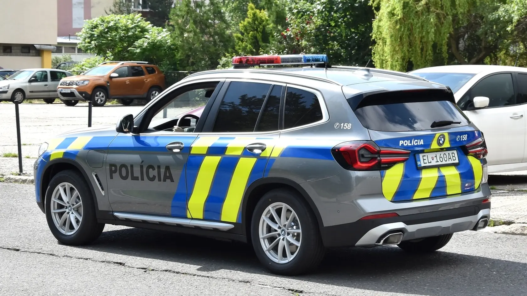 Polícia zastavila v utorok (27. 5.) predpoludním v obci Most pri Bratislave v okrese Senec 47-ročnú šoférku pod vplyvom alkoholu. 