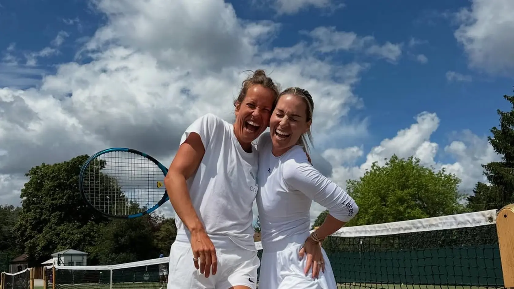 Dominika Cibulková a Barbora Strýcová si užívali čas strávený v Anglicku.