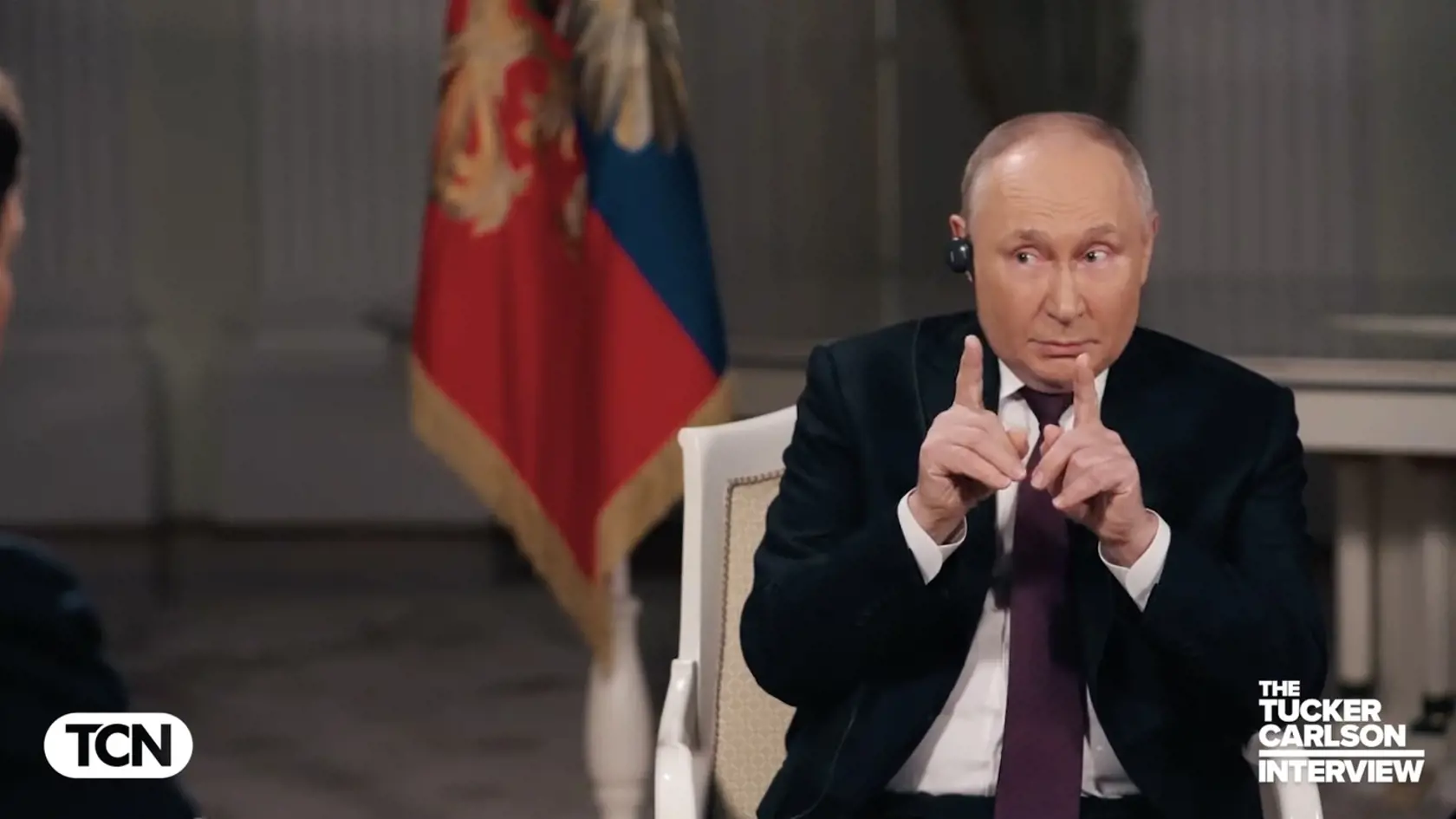 Podľa odborníčky Putin počas rozhovoru používal zľahčovanie aj výsmech.