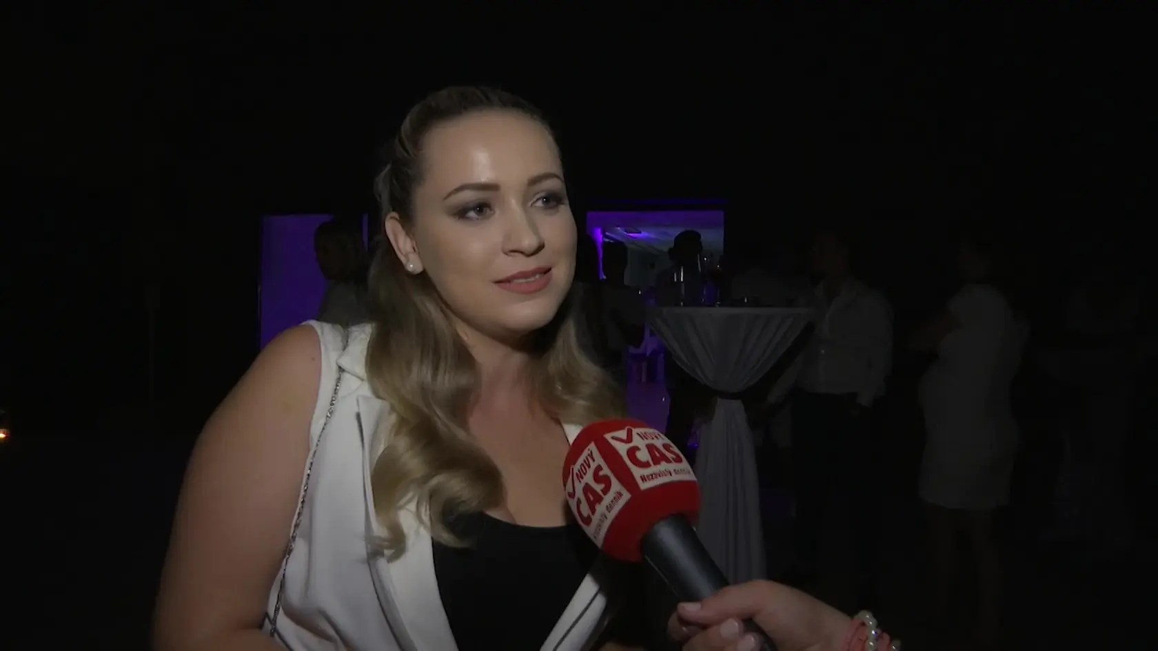 Dominika Mirgová bola po pôrode syna asi dva roky plnšia, ale o poslucháčov a fanúšikov neprišla.