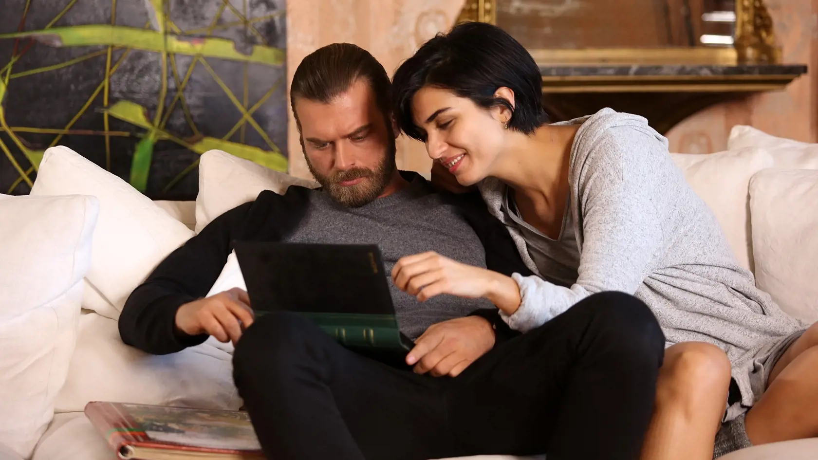 Turecká telenovela Statočný a krásna