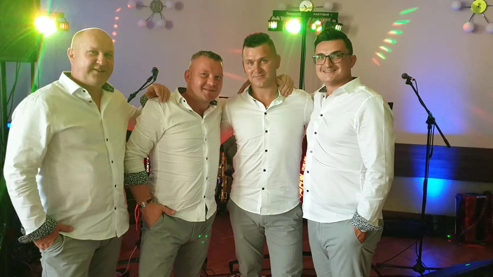 Kapela Rolland z Čirča, traja jej členovia pochádzajú z obce.