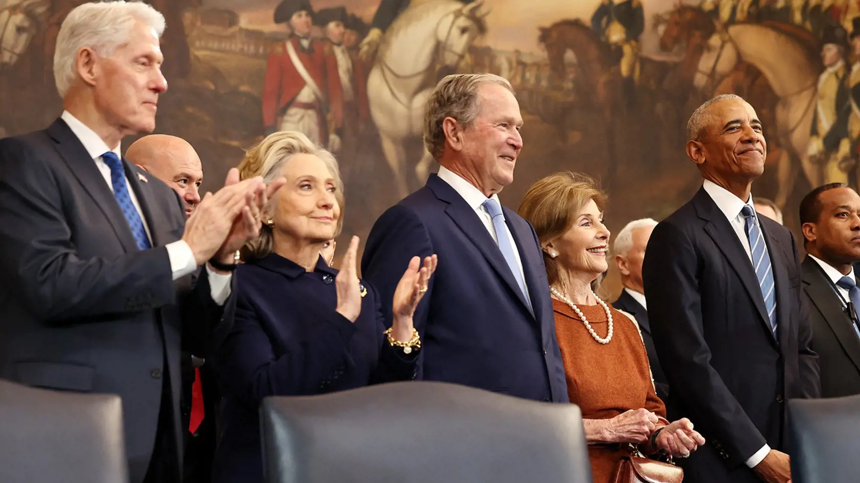 Americkí prezidenti - Bill Clinton (vľavo) George W. Bush (v strede), Barack Obama (vpravo).
