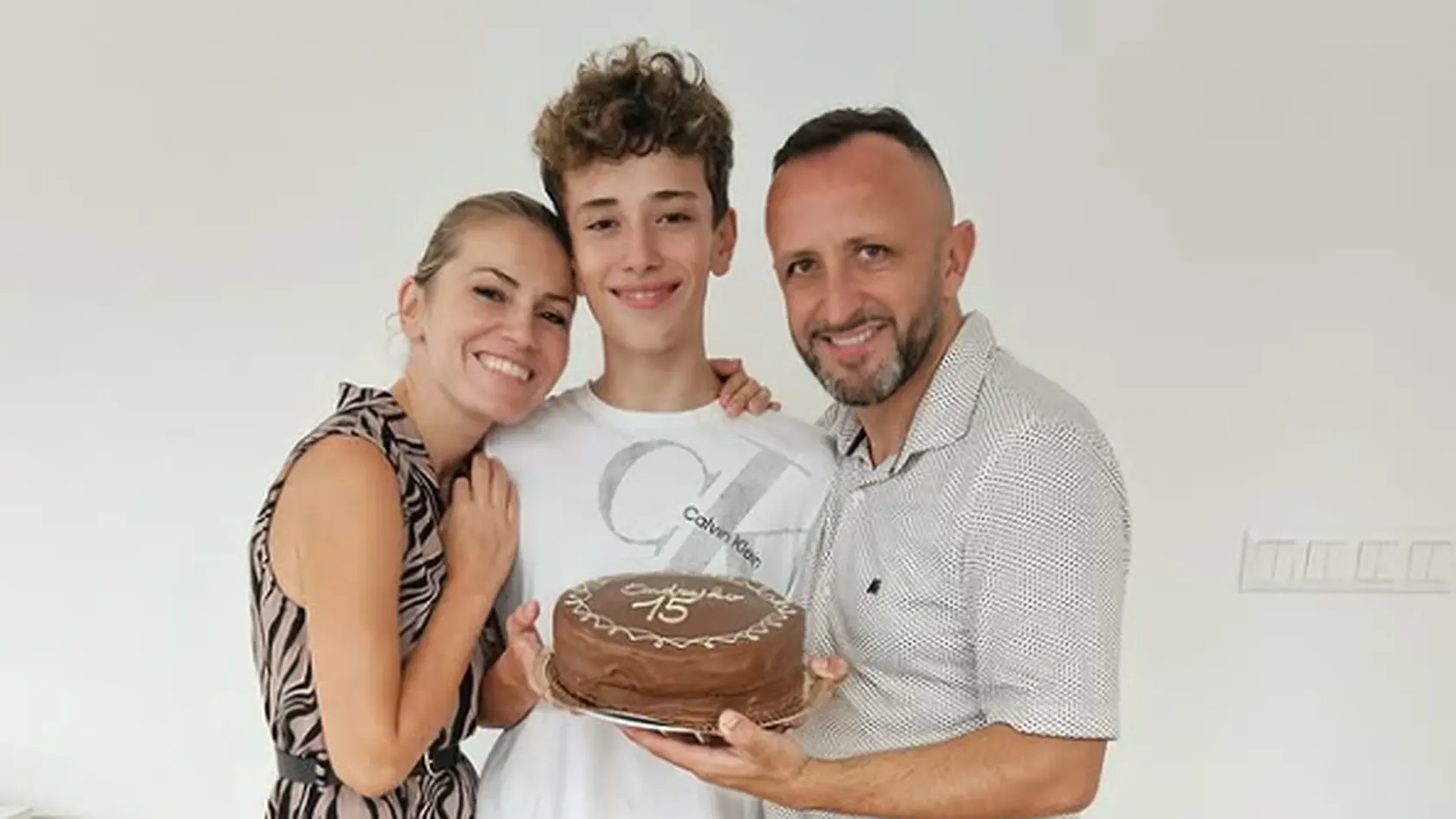Ondrej Kandráč so synom Ondrejom a manželkou Erikou, nové bývanie 