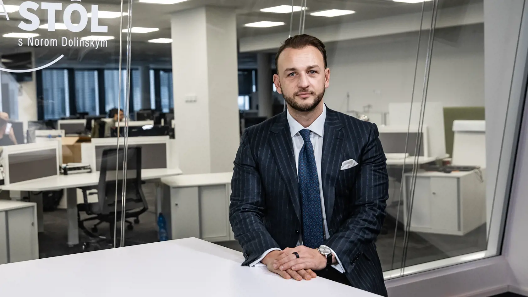 Diskusná relácia “Karty na stôl”, ktorej hosťom bol Matúš Šutaj Eštok (Hlas-SD), minister vnútra.