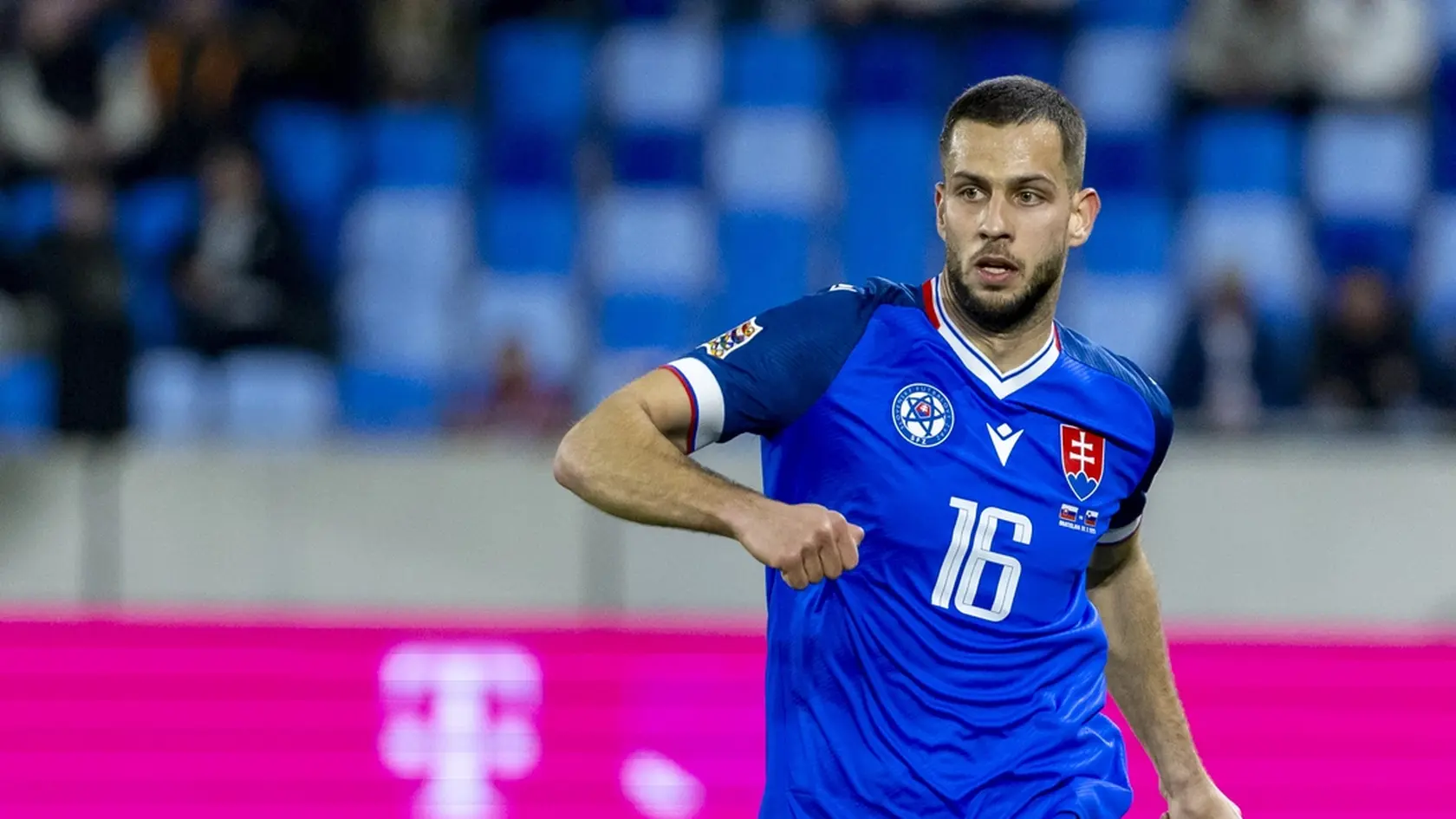 Zápas ligy národov Slovensko proti Slovinsku. Na snímke je Dávid Hancko.