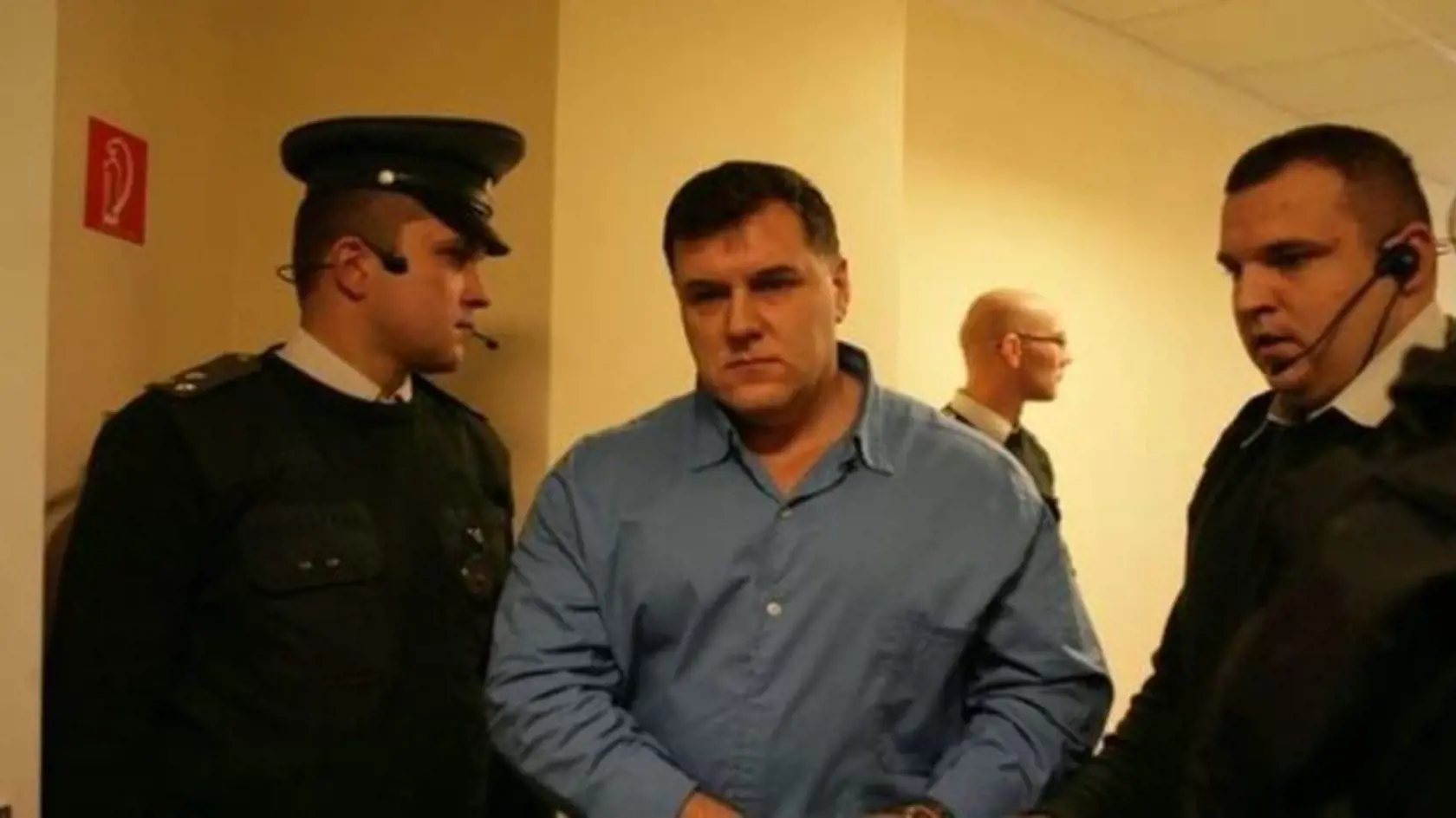 Mikuláš Černák sa postavil pred súd. Polícia tvrdí, že Imricha Oláha zaškrtil káblom od počítača.