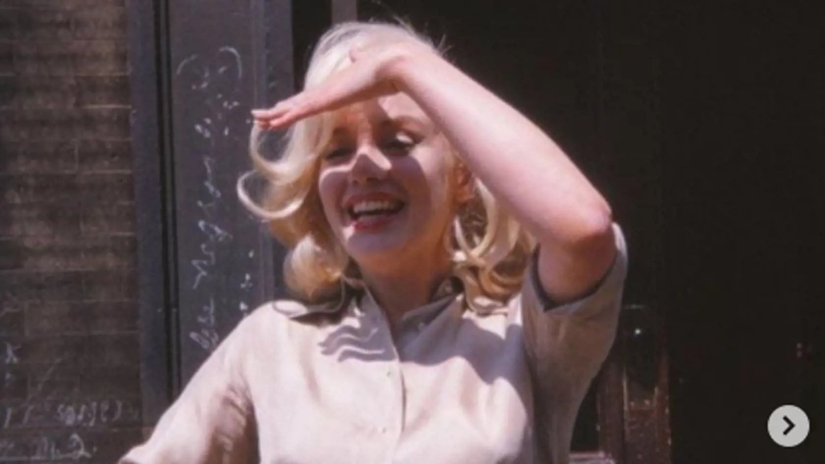 Fotografie údajne tehotnej Marilyn Monroe spravila jej kamarátka Frieda Hull.