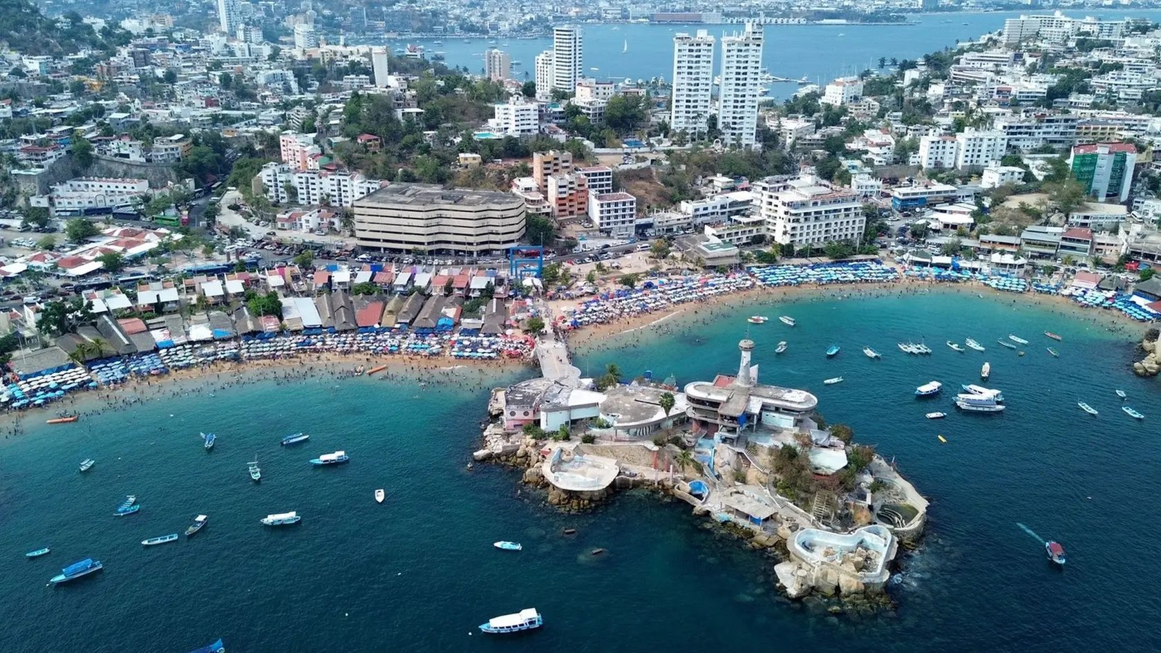 Mexické letovisko Acapulco je známe aj ako "Perla Pacifiku".