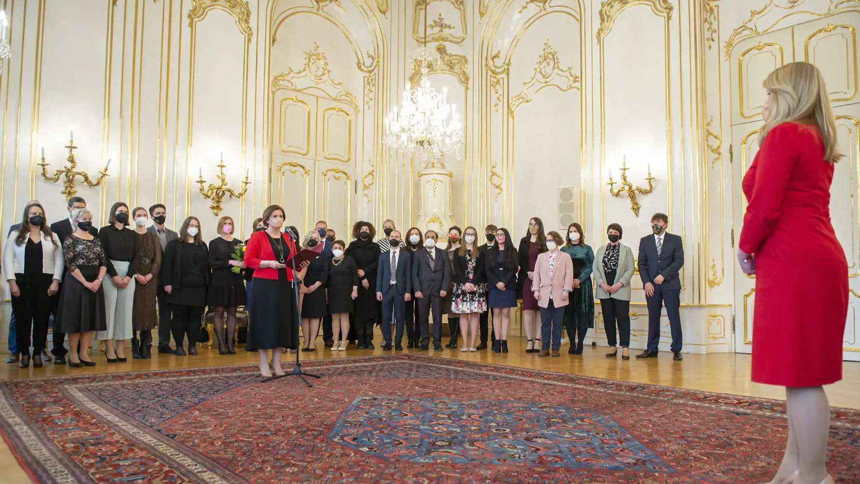 Na snímke prezidentka SR Zuzana Čaputová prijala nominovaných v rámci podujatia Dobrovoľník roka 5. apríla 2022 v Bratislave. FOTO TASR - Martin Baumann