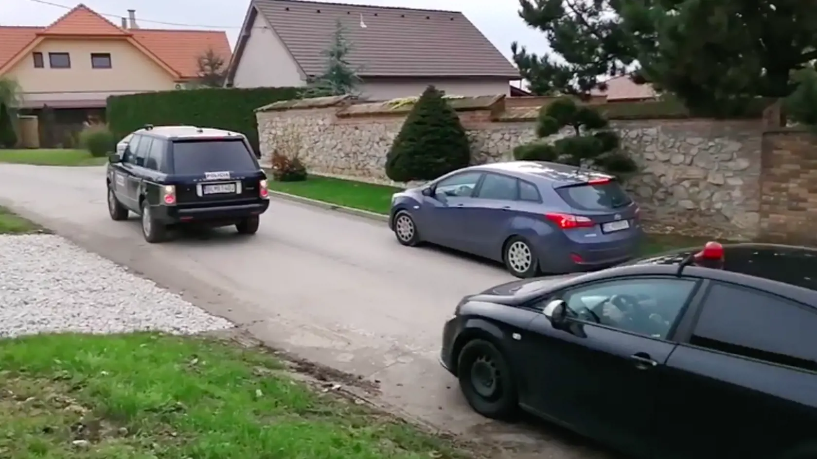 Zásah NAKA v dome u Tibora Gašpara a jeho zadržanie.