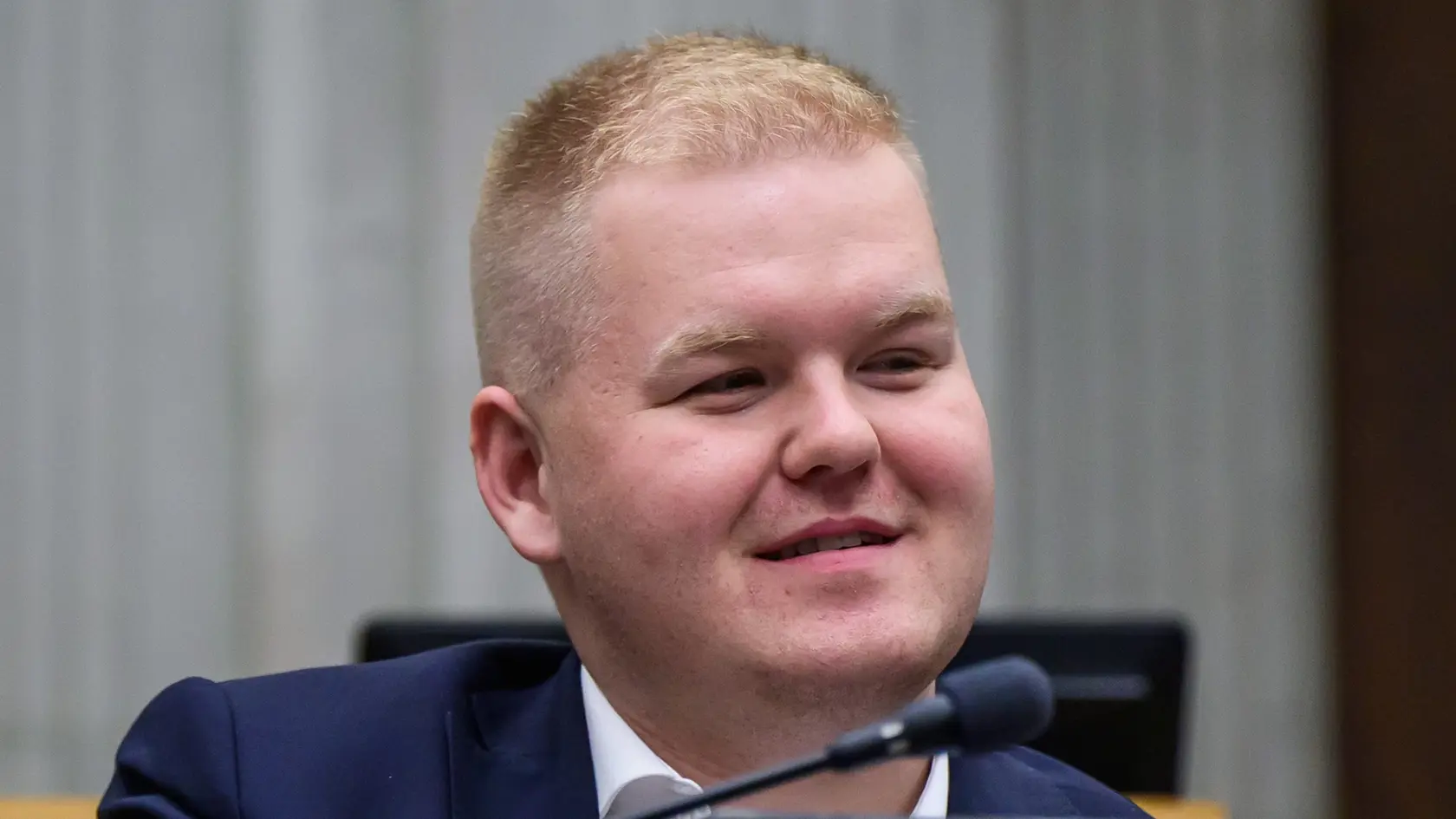 Michal Bartek priznáva, že pribral aj pre politickú kampaň pred nástupom do parlamentu.