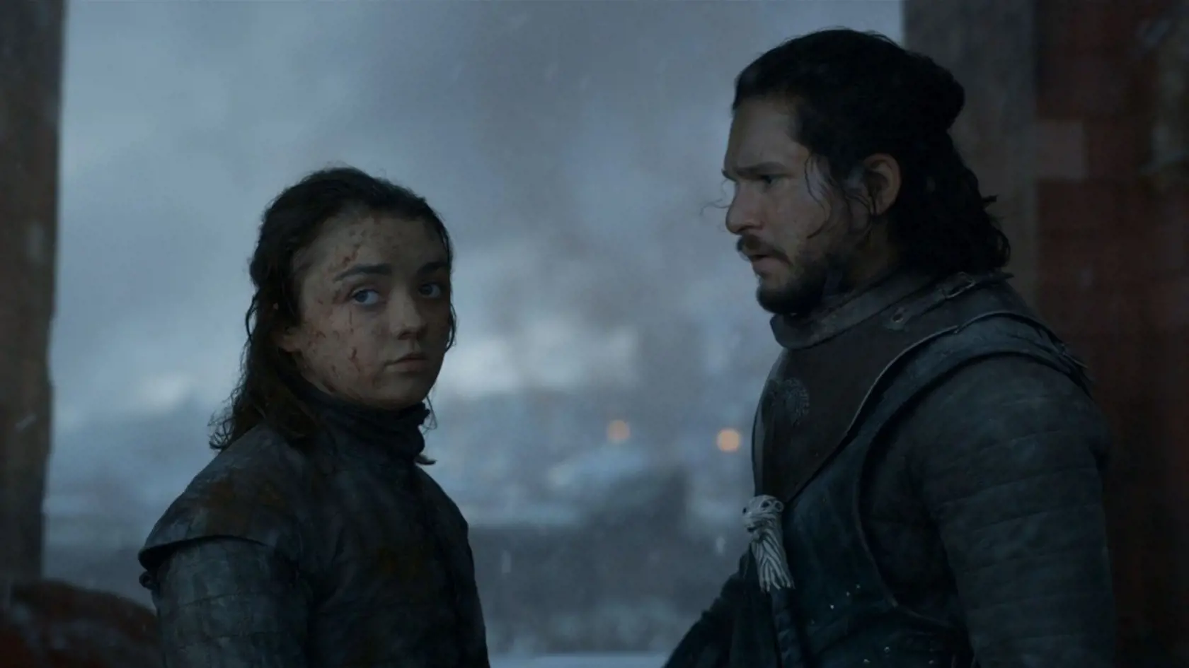 Maisie Williams and Kit Harington