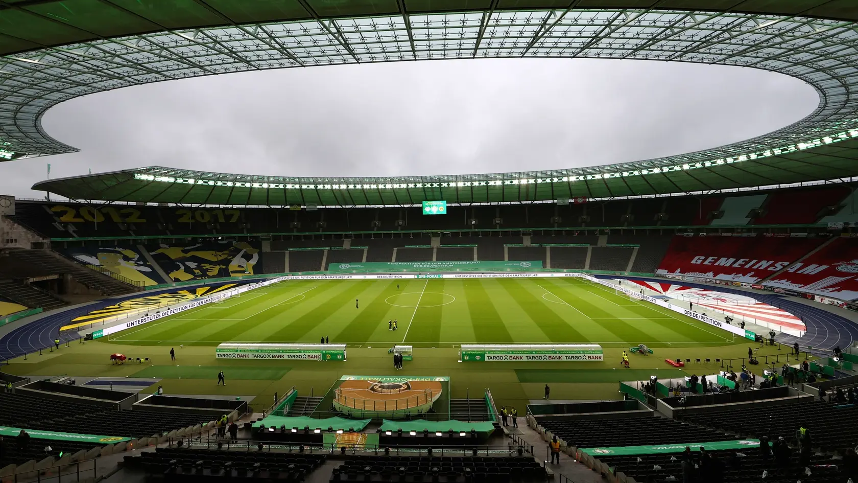 Na archívnej snímke z 13. mája 2021 Olympijský štadión v Berlíne-