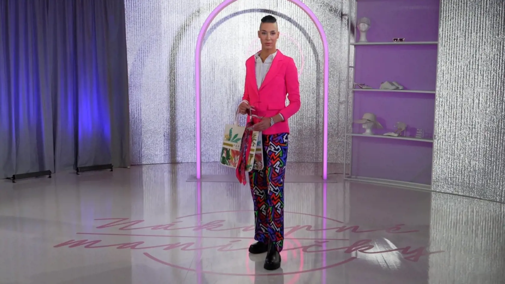 Finálnym outfitom však dievčatá neohúril.