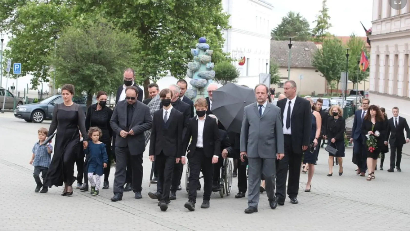 Posledná rozlúčka s Libušou Šafránkovou v Šlapaniciach