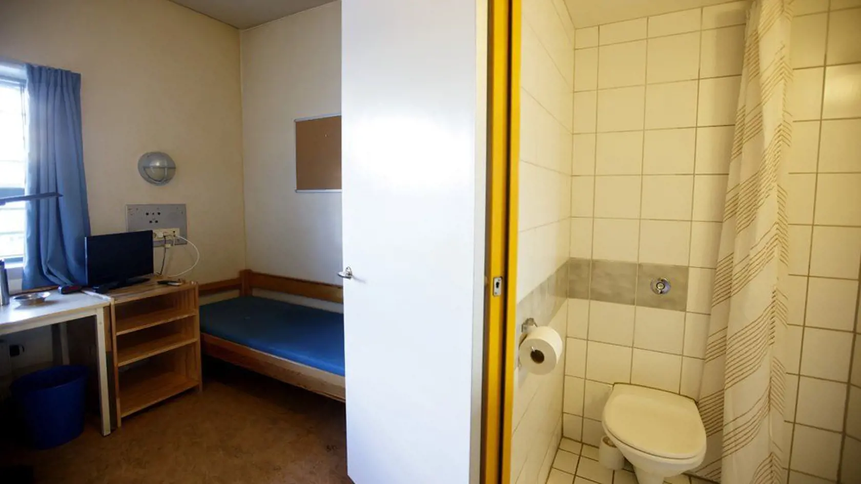 Väzenie v meste Skien, kde si Breivik odpykáva 21-ročný trest za vraždu 77 osôb.