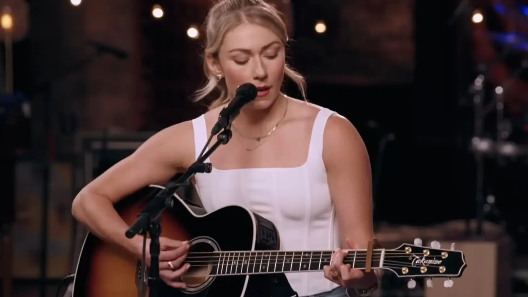 Mikaela Shiffrinová predviedla svoj hudobný talent v šou The Voice