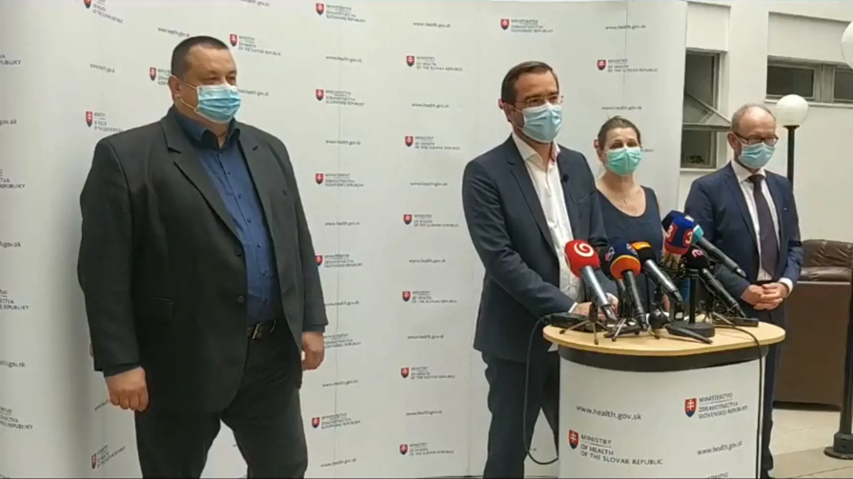 Marek Krajčí sa po dovolenke vrátil s výrazných opálením. Mnohí sa pýtali, kde ho "chytil".