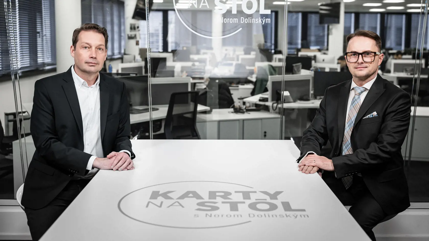Diskusná relácia "Karty na stôl", ktorej hosťom bol Miroslav Řádek.