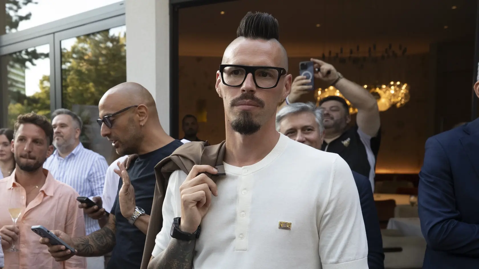 Pa rozlúčkovej párty Mareka Hamšíka sa na druhý deň v reštaurácii talianskeho šéfkuchára Andrea Enu v Bratislave kradlo.