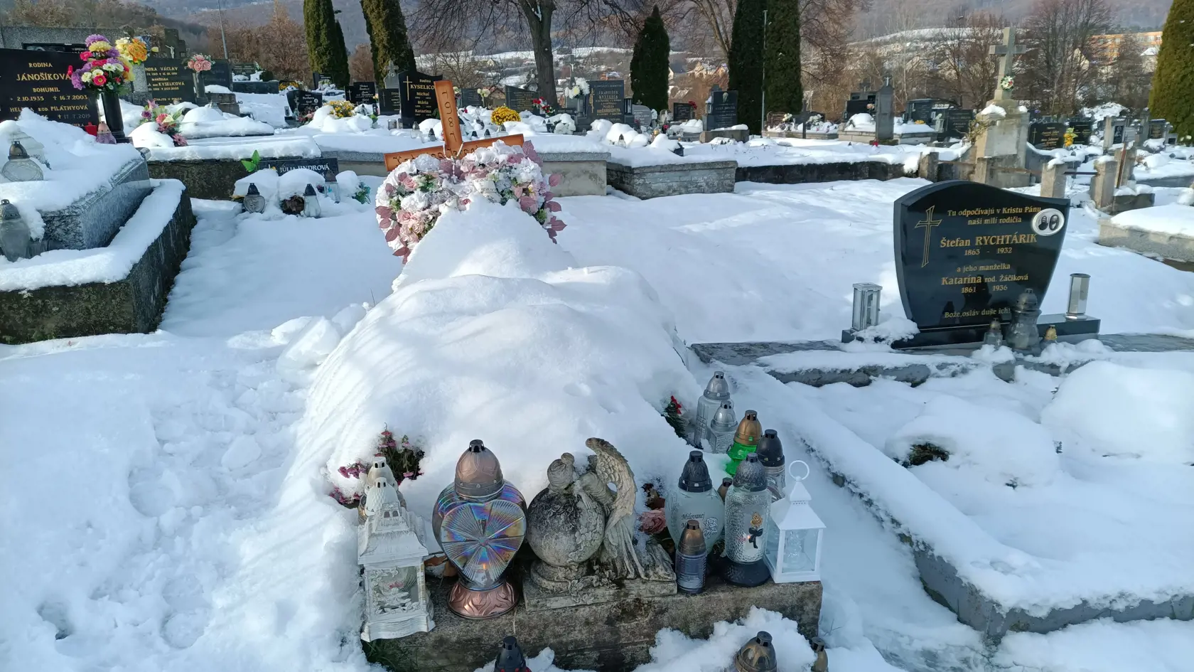 Katarína bola nezvestná viac ako mesiac. Jej telo našli v kameňolome, mala byť uškrtená.