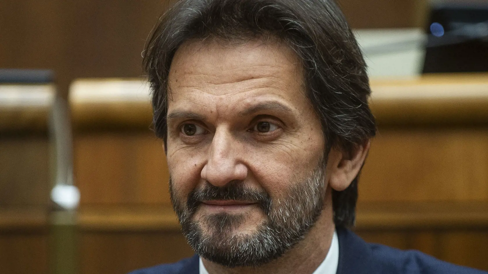 Podpredseda vlády a minister obrany SR Robert Kaliňák (Smer-SD).